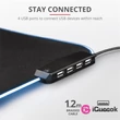 Trust GXT 765 Glide-Flex RGB világító fekete gamer egérpad #01